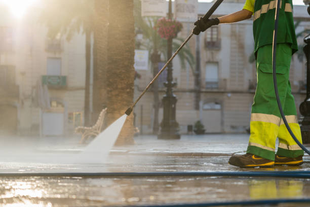 Deck Cleaning Services in Charlotte, TX